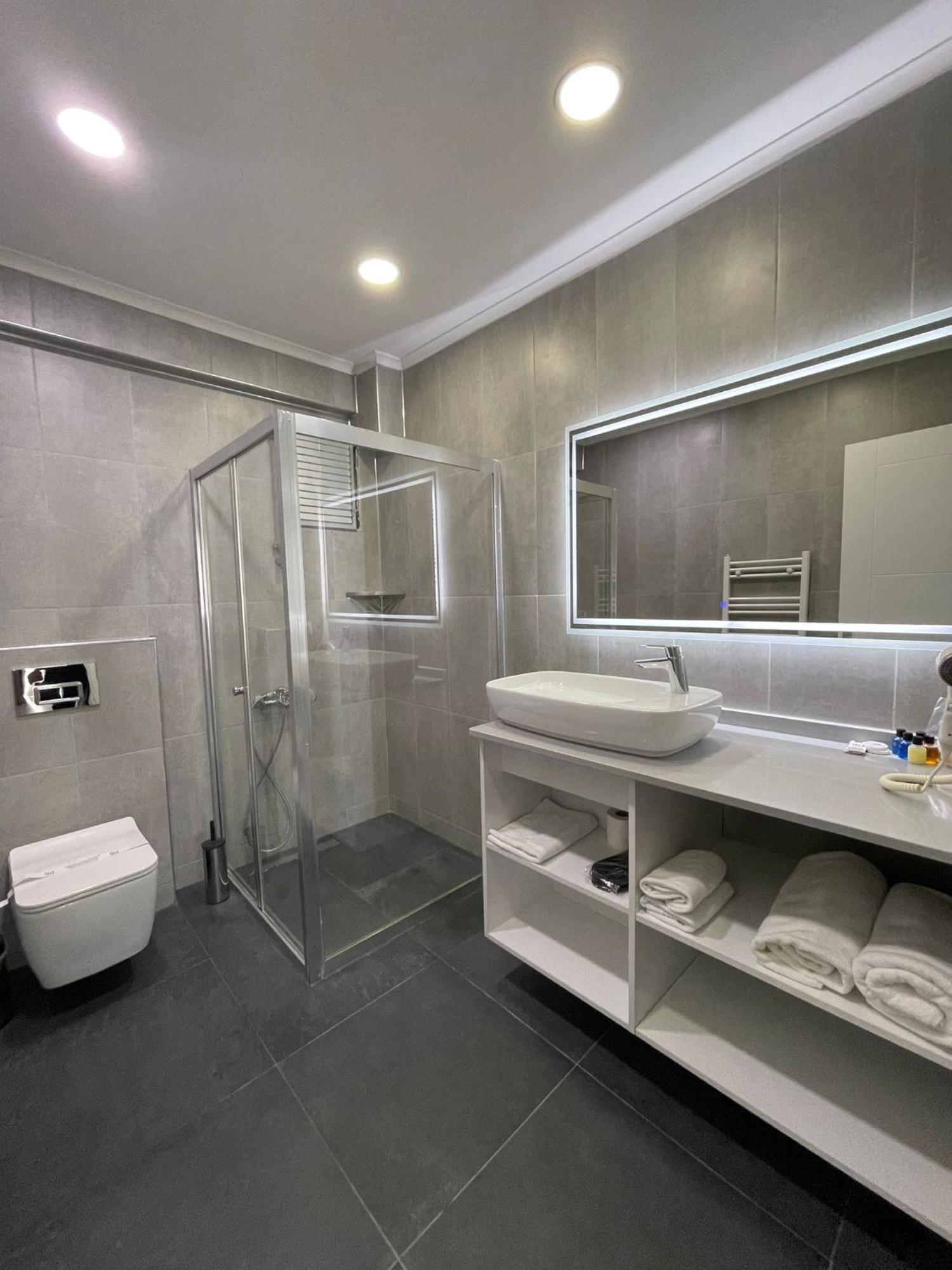 On4 Rooms & Suites Istanbulská provincie Exteriér fotografie